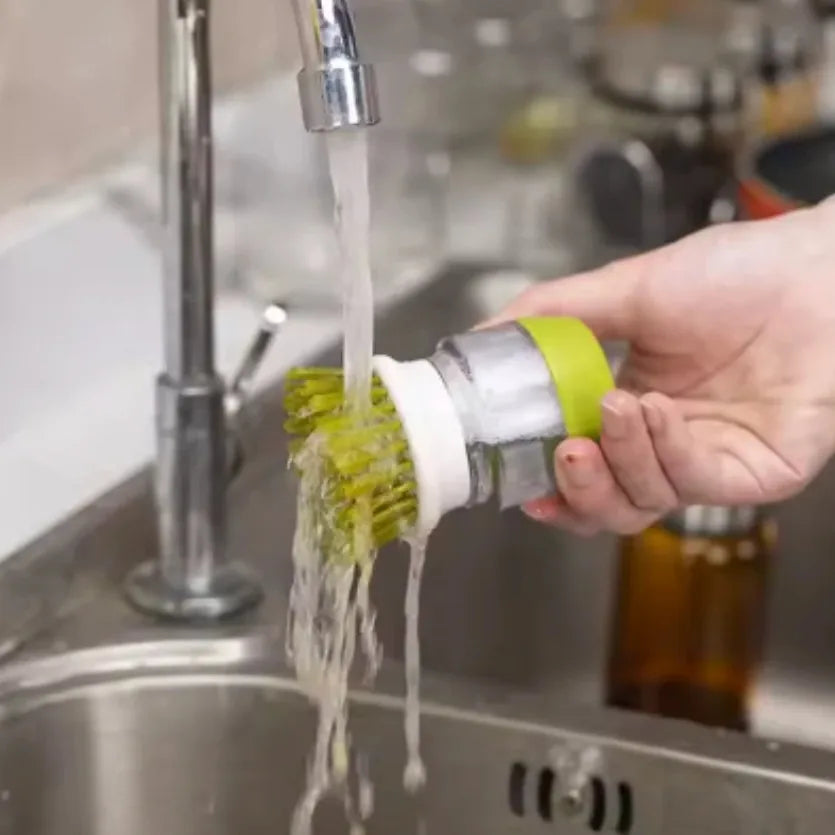 Cepillo multiusos con dispensador de jabon